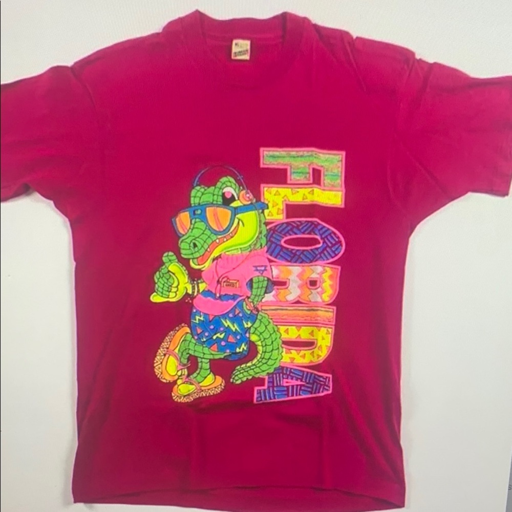 Screen Stars Red T-Shirt with Cool Alligator Graphic